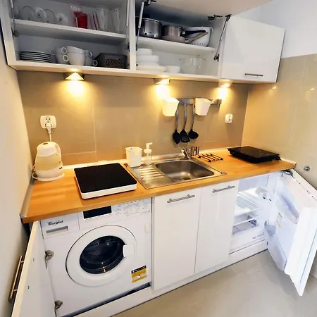 Apartment Aleja 77 Czestochowa